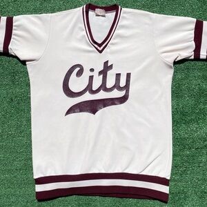 Vintage 70’s Betlin City Nylon Jersey Gym Shirt Men’s Size Small Short